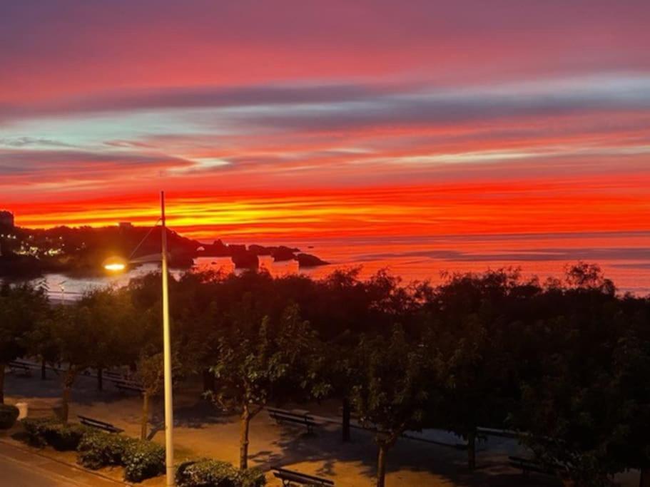 Appartement Le Sahel - Vue Imprenable Sur L'Ocean Biarritz Esterno foto